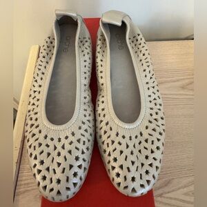 Arche Lilly Metallic Silver Ballet Flats with Cutouts